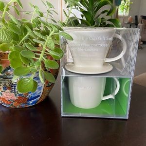 NWT Starbucks Pour-Over Set